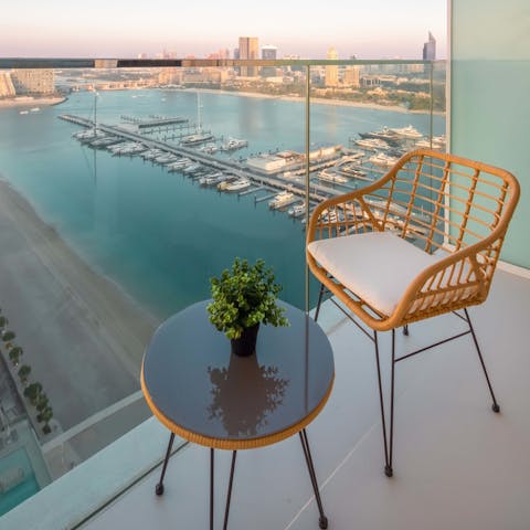 Take in views of the Dubai Marina skyline as you sip your morning coffee on the balcony