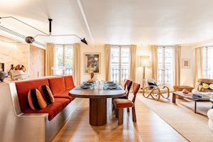 Divine Delight image 7