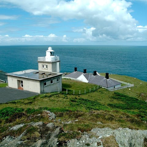 Stay in a former lighthouse keeper's cottage in Devon