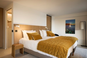 Warm Coastal Charm image 15