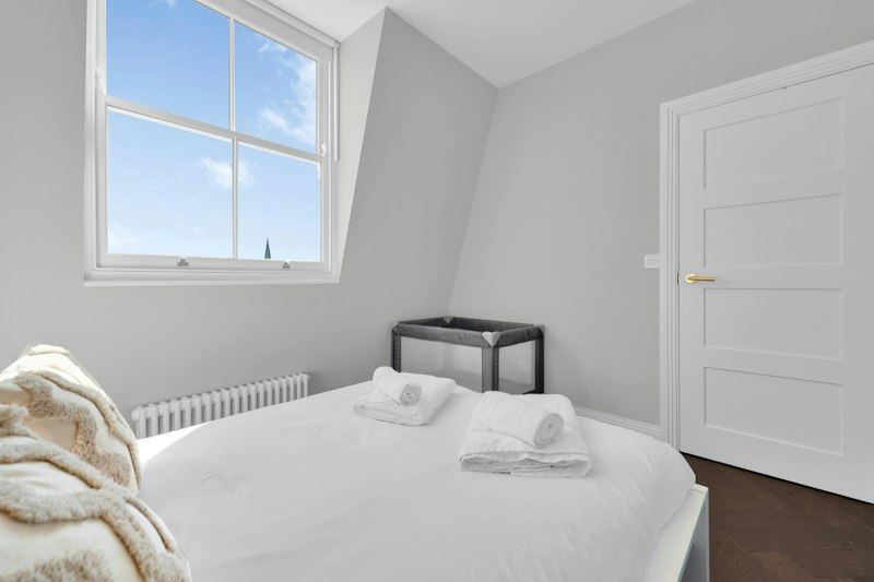 East London Retreat additional image