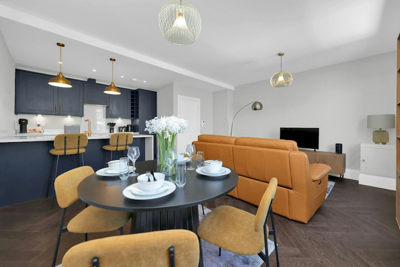East London Retreat additional image