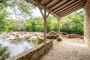 Stony Brook Style image 12