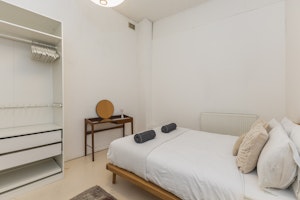 Bethnal Green Buzz image 3