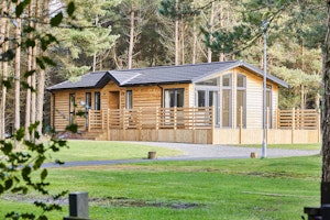 Acorn House image 1
