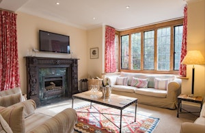 Hockley Wing image 1