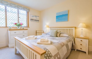 Hockley Wing image 14