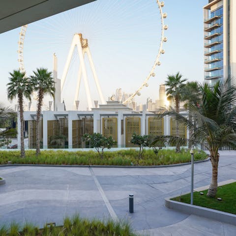 Marvel at the world's biggest observation wheel without leaving home