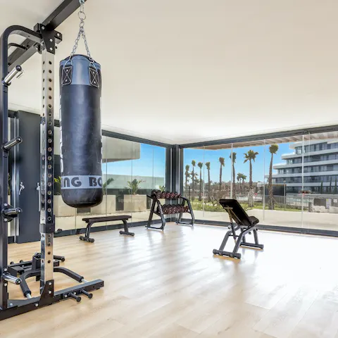 Keep your energy high with work out in the gym