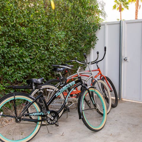Borrow the host's bikes and cycle to Downtown in thirteen minutes