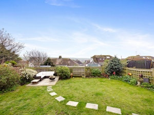Countryside & Sea image 10