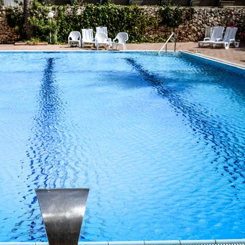 Take a dip in the communal pool and cool off from the heat of the day