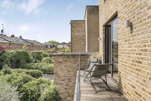 Grand Residence image 13