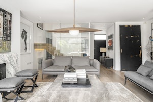 Grand Residence image 12