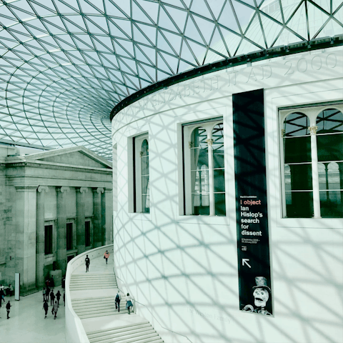 Discover the impressive collection of the British Museum