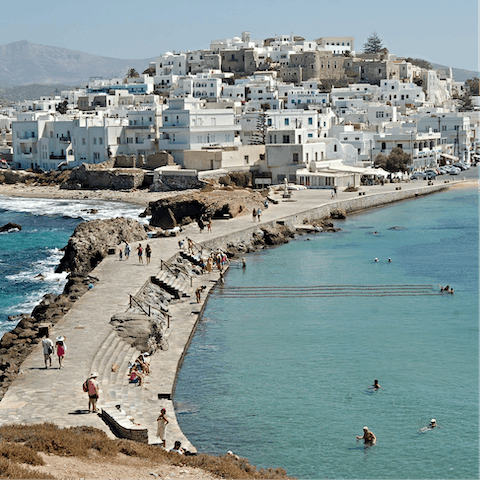 Visit the beaches, boutique shops and delicious restaurants in Naxos Town, a twenty-minute walk away
