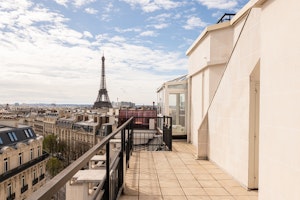 Paris in Dreams image 12
