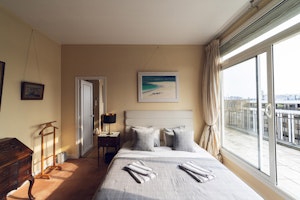 Paris in Dreams image 3