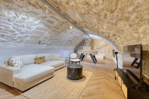 Under Stone Arches image 9