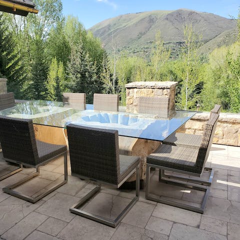 Dine al fresco whilst soaking in the surrounding landscape