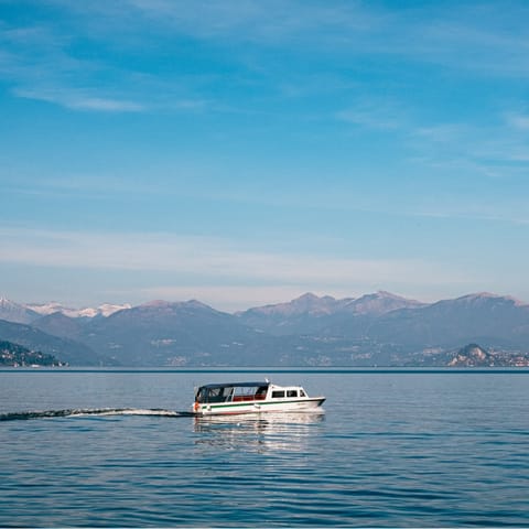 Set sail across Lake Como