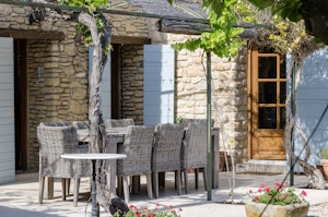 Mulberry & Vines image 5