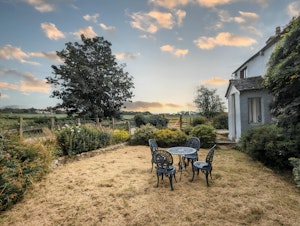 Lake Splendour image 4