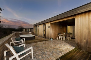 Deck Out image 13