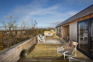 Deck Out image 4
