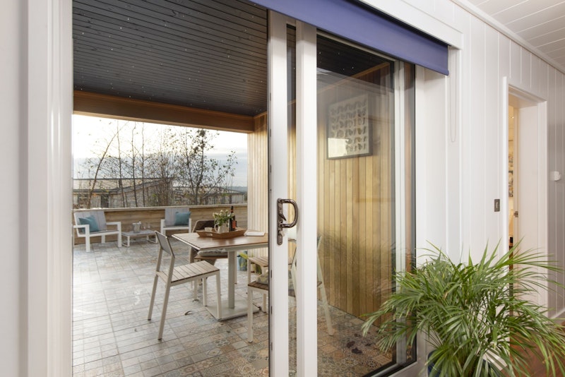 Deck Out additional image