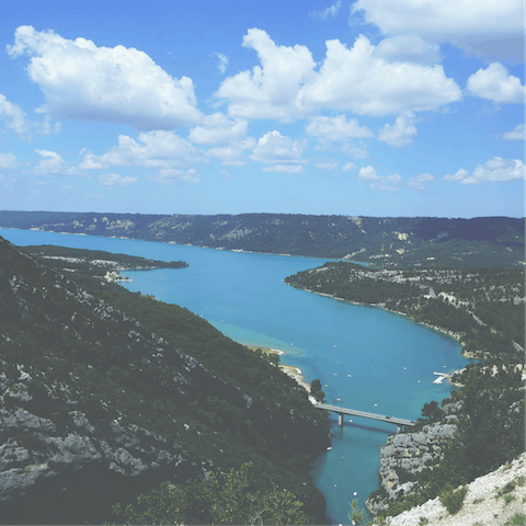 Make the short drive over to Lake Sainte-Croix for afternoons ofswimming or sailing