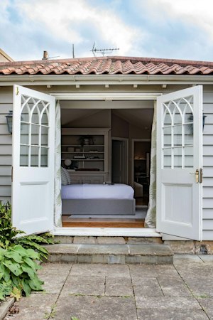 Garden Cottage image 6