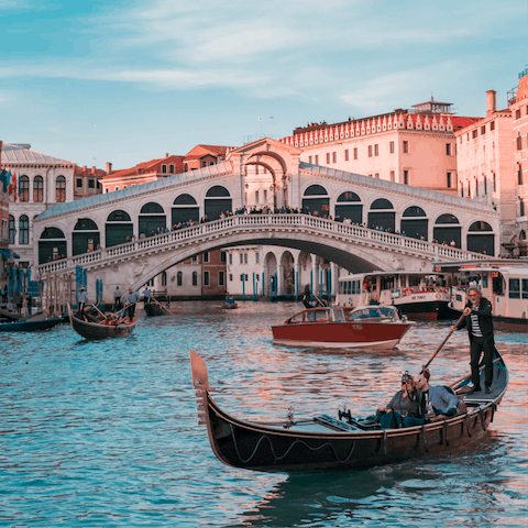 Find your way to the beautiful Rialto Bridge – only a short walk away 
