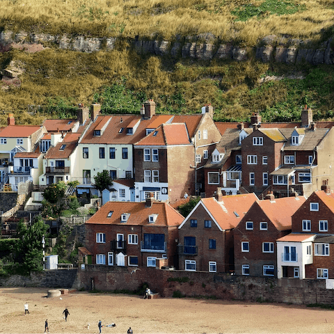 Stay in the heart of Whitby, just a short stroll from the Blue Flag West Cliff beach