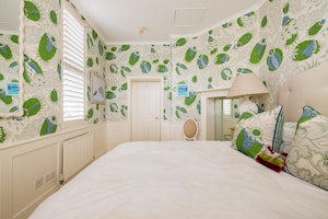 A Royal Residence image 11