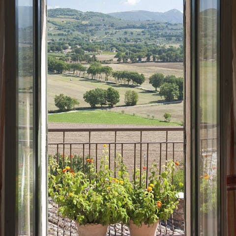 Wake up to mesmerising views of the Umbrian countryside