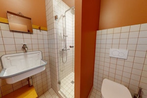 Elegant Corner image 4