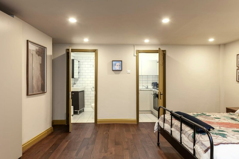 Sweet Soho additional image