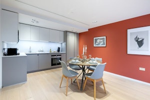 Portobello & Treetops image 12