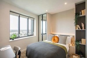The Uptown Den image 1