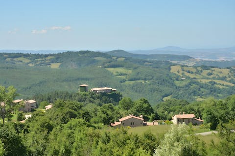 Gaze out at the glorious views of Tuscany from the home