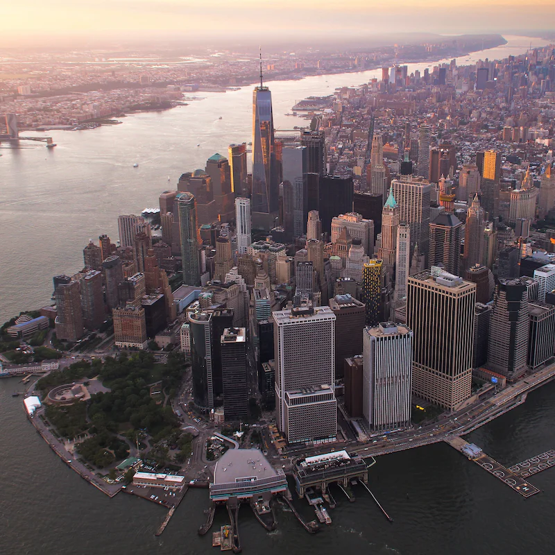 Get to know your Financial District neighbourhood – Ground Zero is a ten-minute walk away