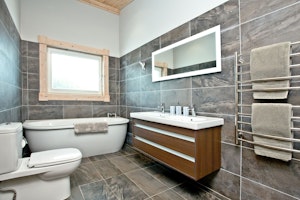 The Great Honeysuckle image 9