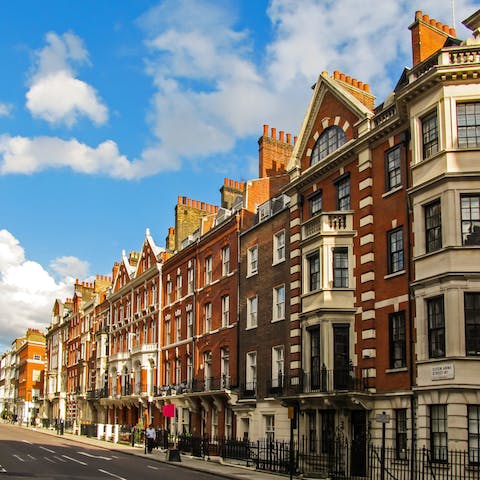 Browse all of the independent boutiques and restaurants in Marylebone