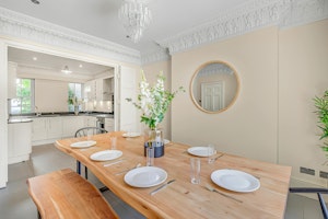 Knight to Day image 12