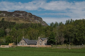 Loch House Glory image 7