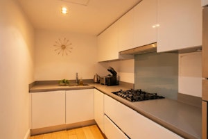 Kensington Terrace Dreams image 14