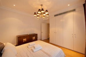 Kensington Terrace Dreams image 11