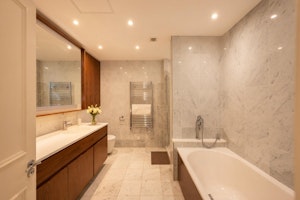 Kensington Terrace Dreams image 10