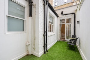 Kensington Terrace Dreams image 9